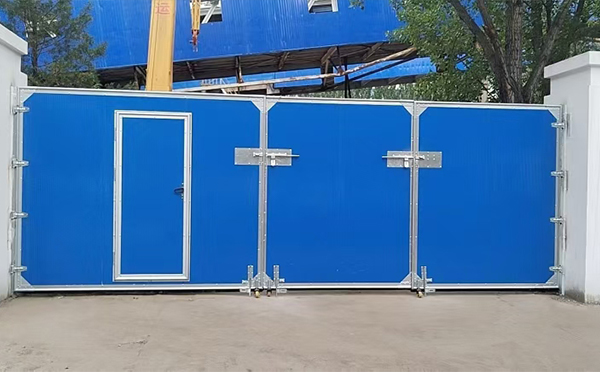 文殊镇工业平开门