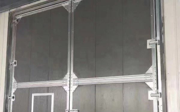 文殊镇兰州厂房工业门选购与使用指南：打造高效安全的生产环境